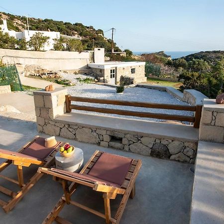 Giourgas Cottage Milos Island Ralaki Buitenkant foto
